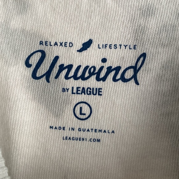 Baylor University crew sweatshirt white and gray shadow print size L - Picture 3 of 4